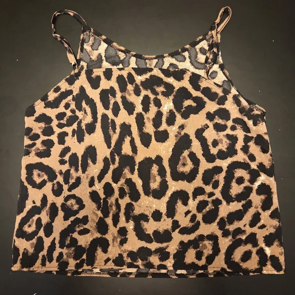 Leopard Print Crop Tank - Picture 2 of 3